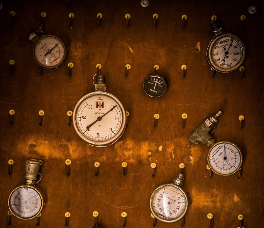 clocks at Flemington Escape Room
